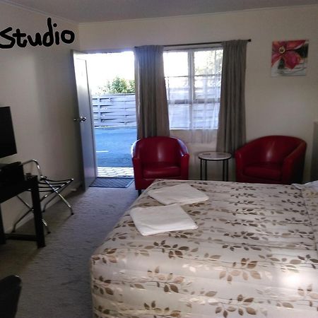 Stonehaven Motel Whangarei Esterno foto