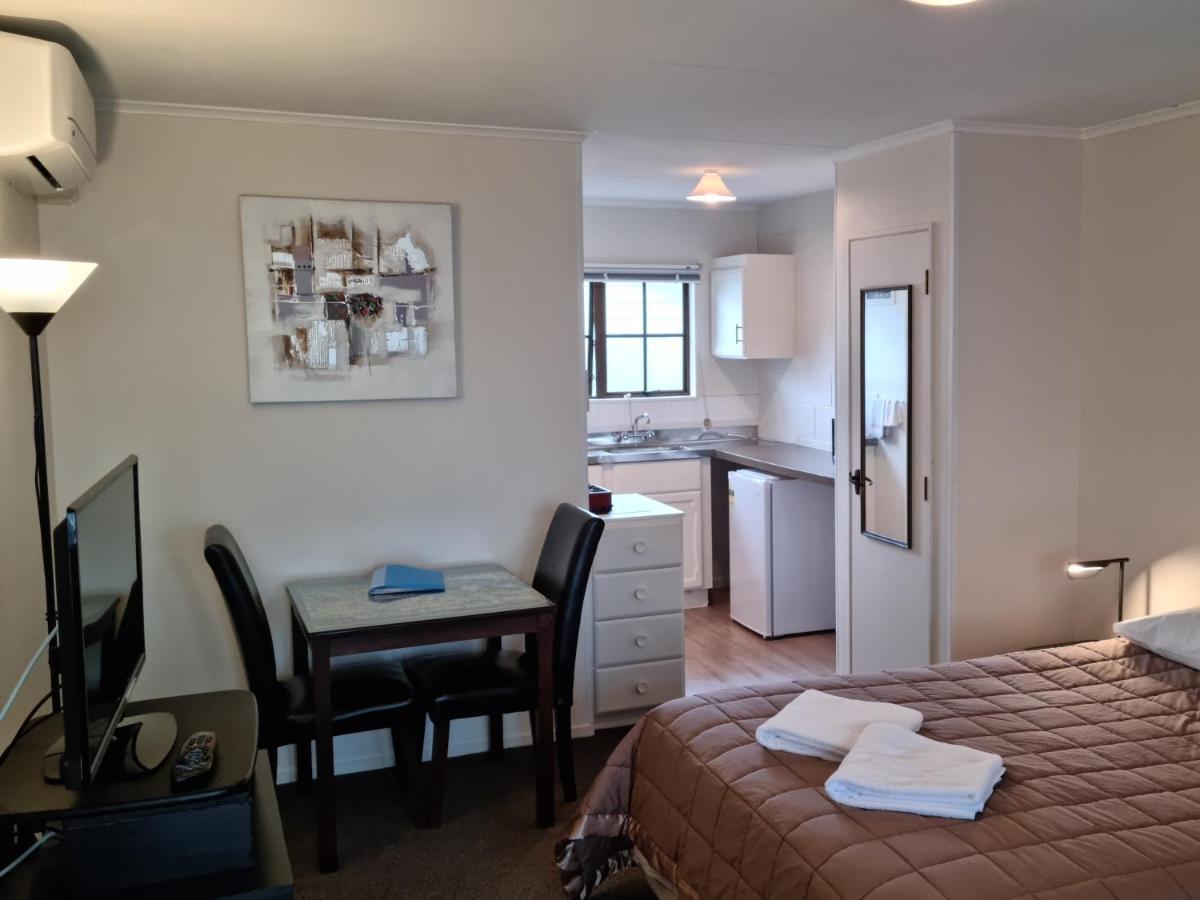 Stonehaven Motel Whangarei Esterno foto