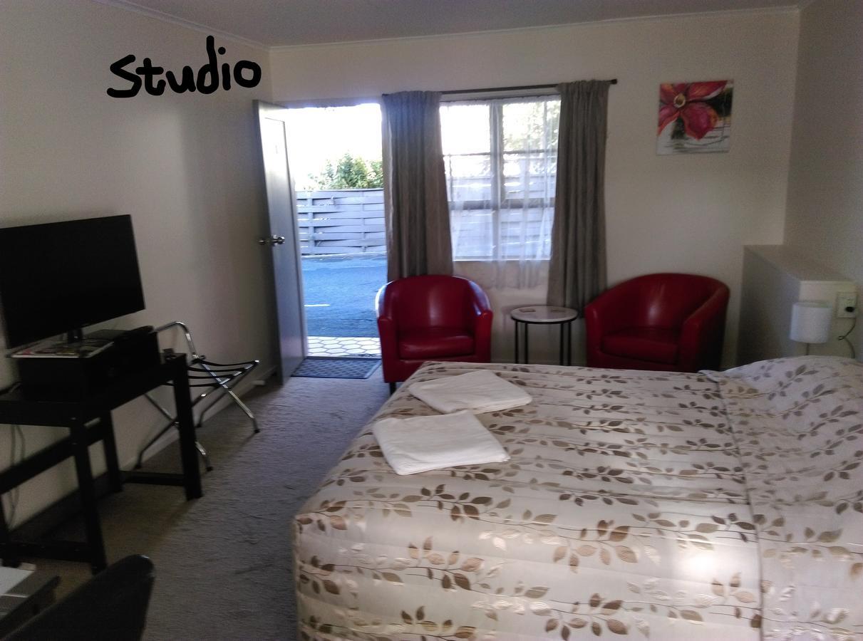 Stonehaven Motel Whangarei Esterno foto