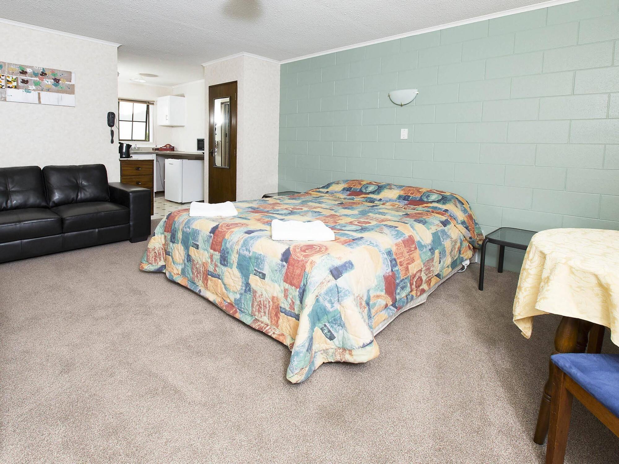 Stonehaven Motel Whangarei Esterno foto